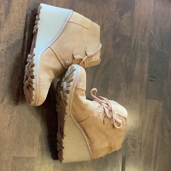 Toms Kala Desert Suede Wedges - Picture 4 of 5